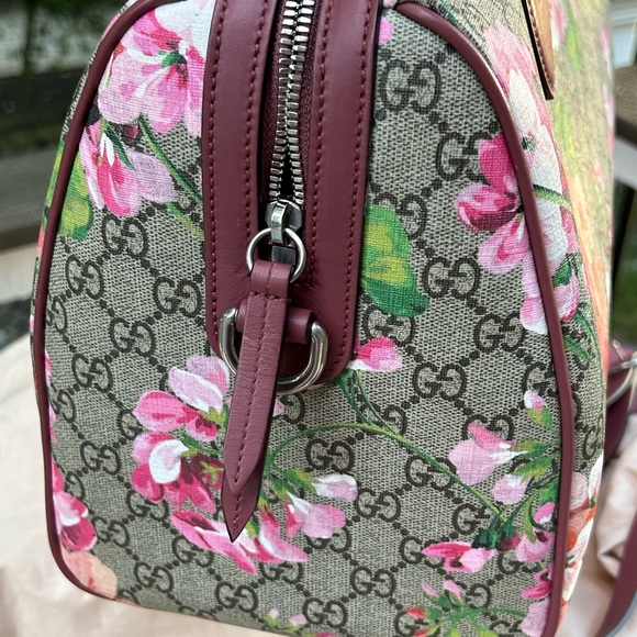 100% Authentic Gucci Supreme Large Bloom Boston Shoulder Bag CARRIED ONCE. - Picture 8 of 10